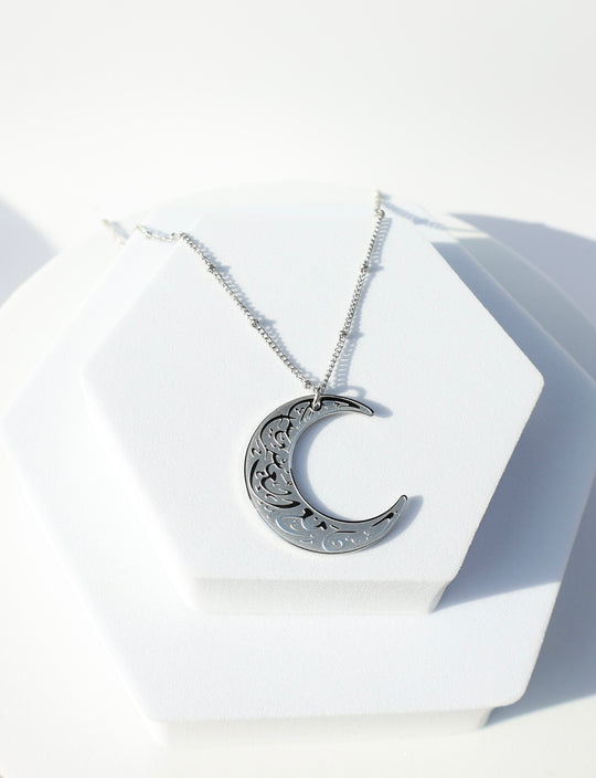 “Verily With Hardship Comes Ease” Crescent Moon & Chain | Silver