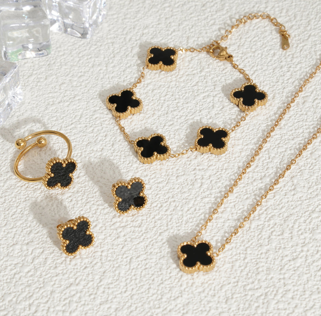 18k/750金Saudi Gold CLOVER necklace