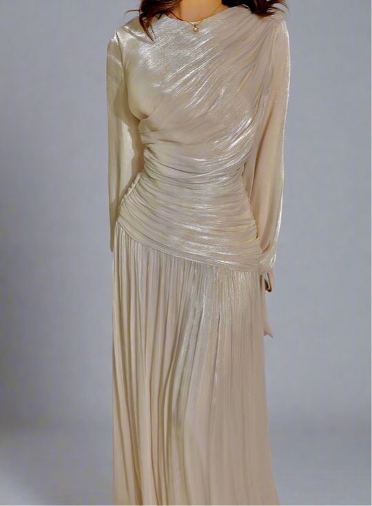 Evelyn Maxi