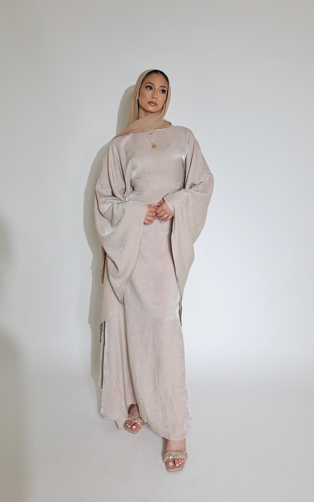 Eliana Butterfly Abaya