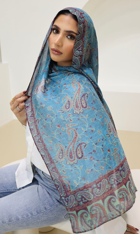 Turquoise Paisley Modal