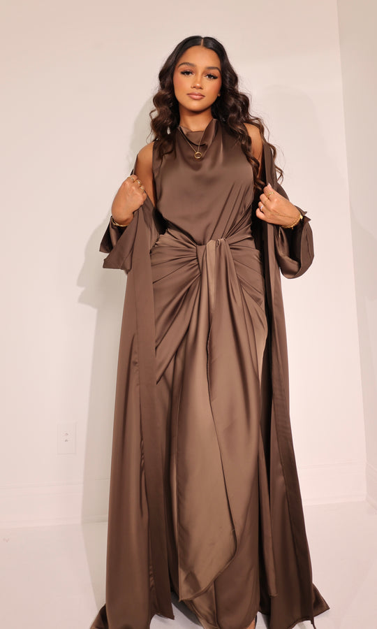 Delilah Abaya Set