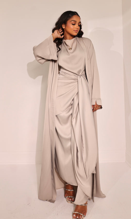 Delilah Abaya Set