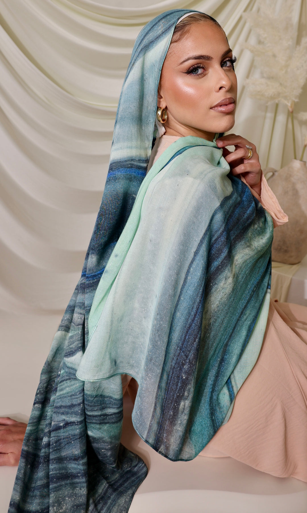 Aqua Marble Modal