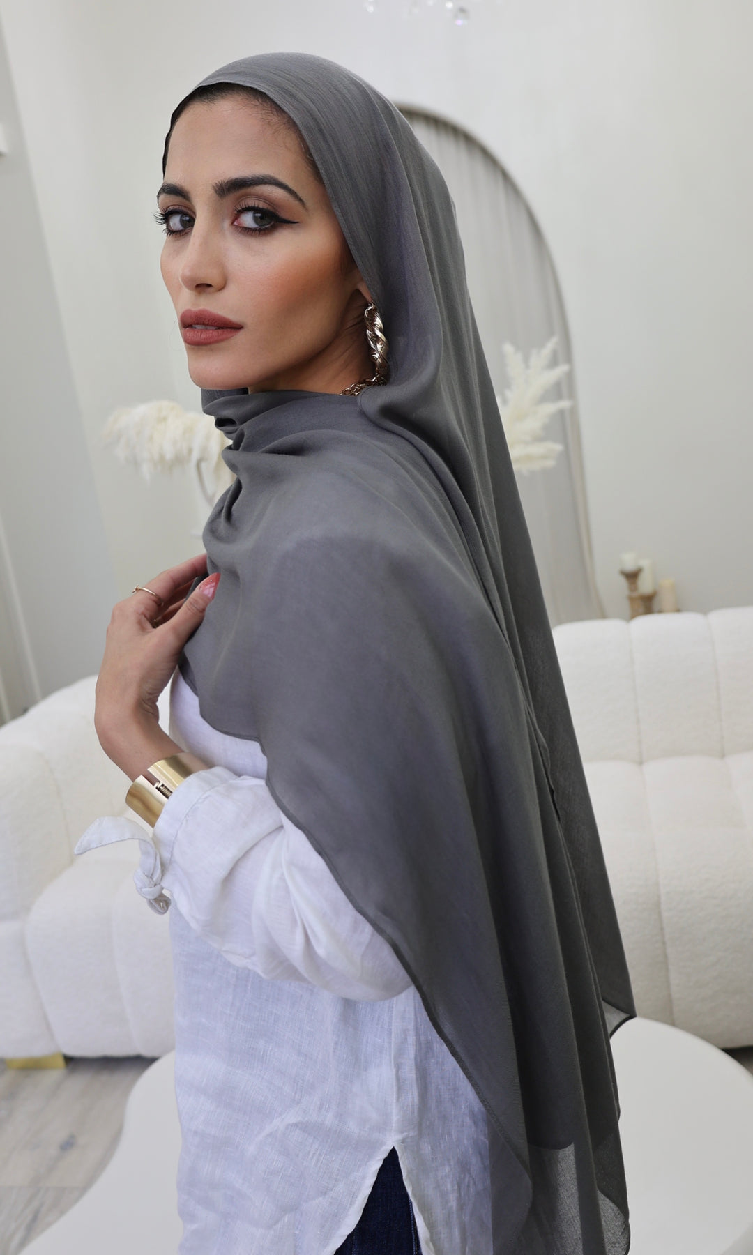 Charcoal Veil Modal