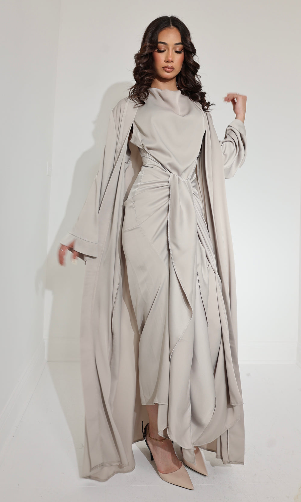 Delilah Abaya Set