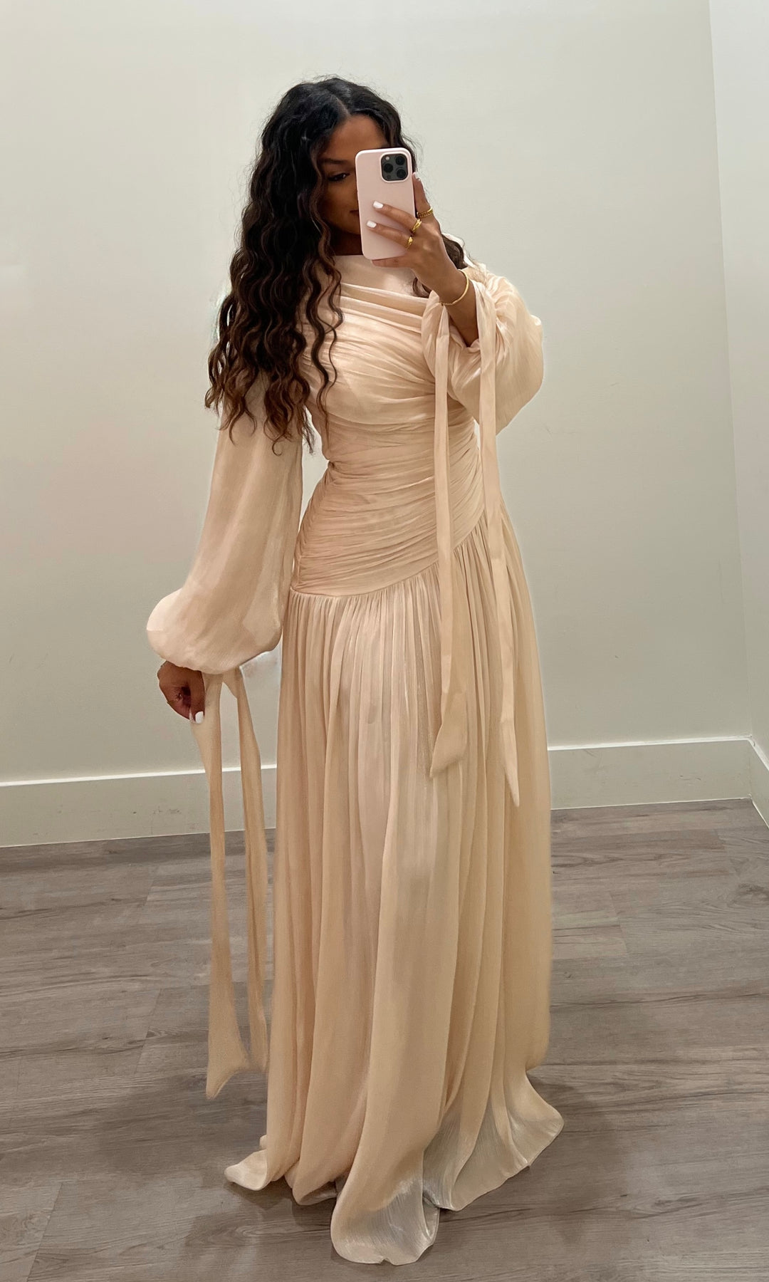 Evelyn Maxi