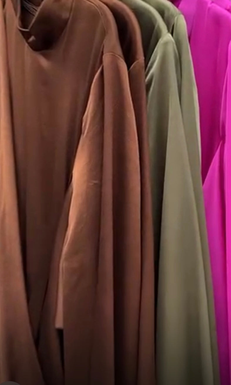 Dalia Satin