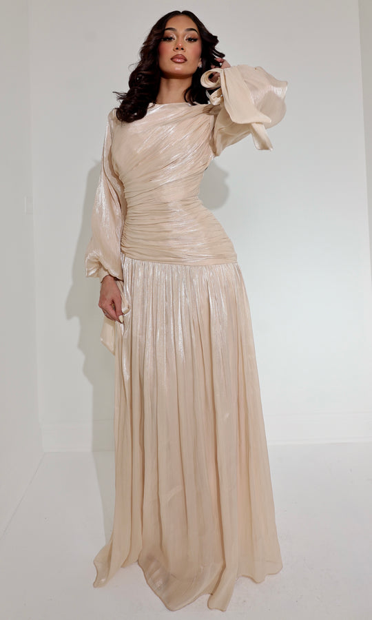Evelyn Maxi