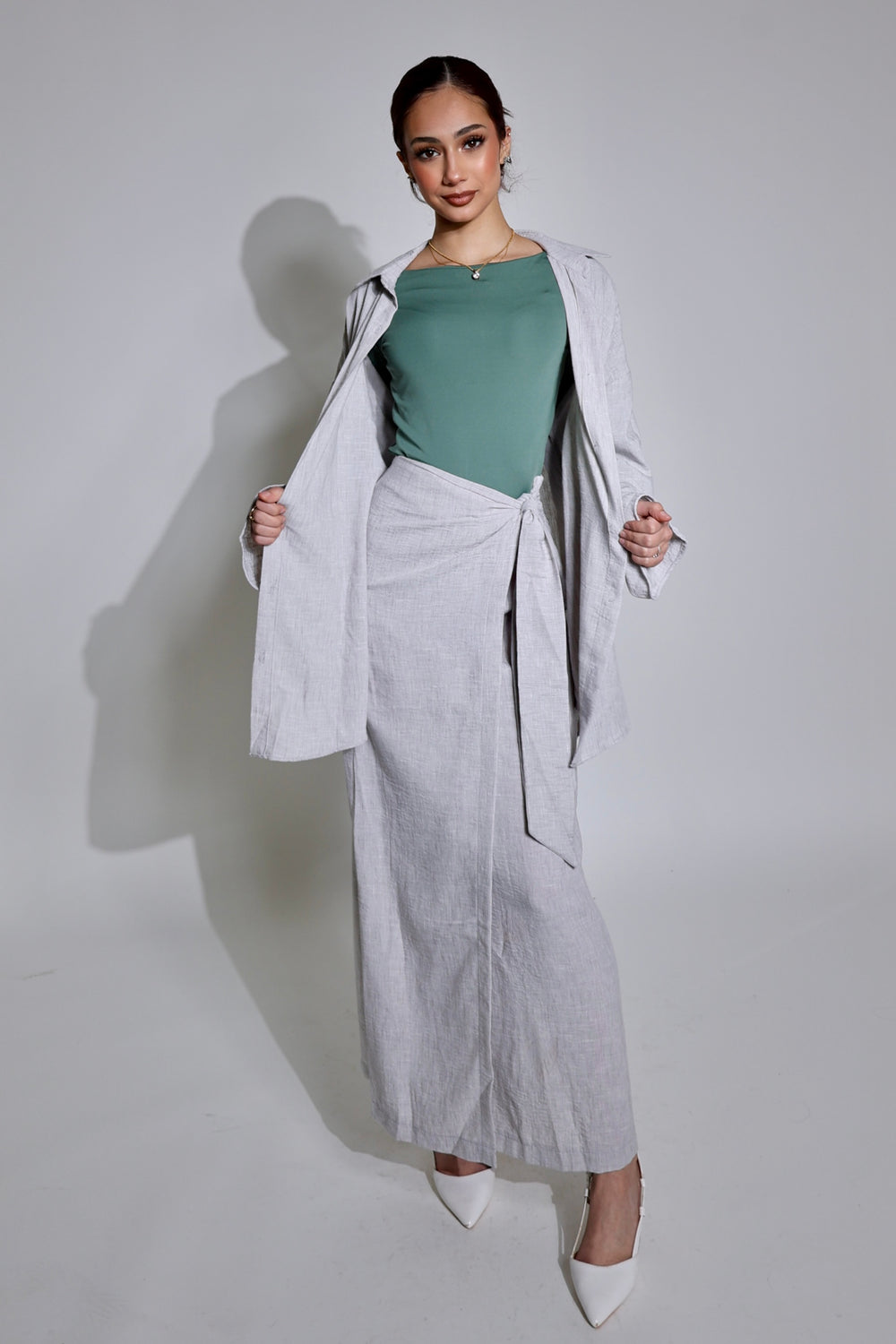 Heba Linen set (grey)