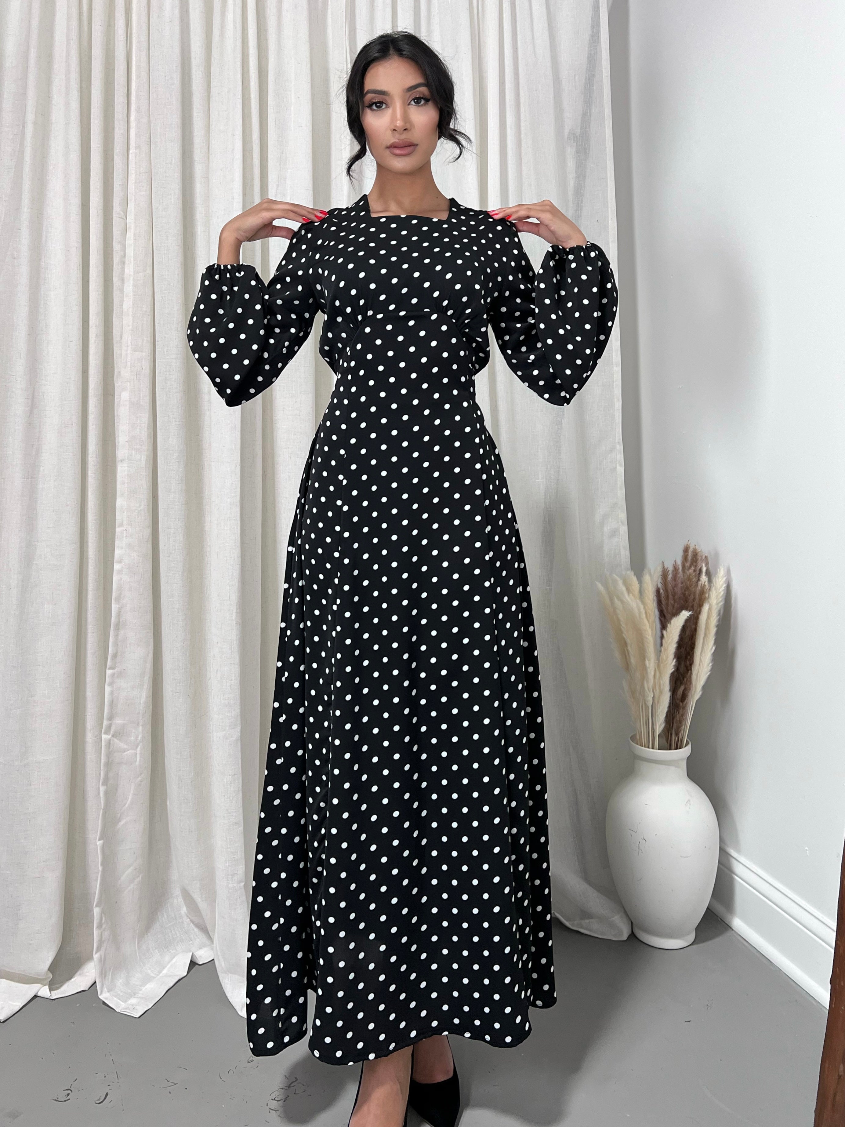 Vintage polka outlet dot